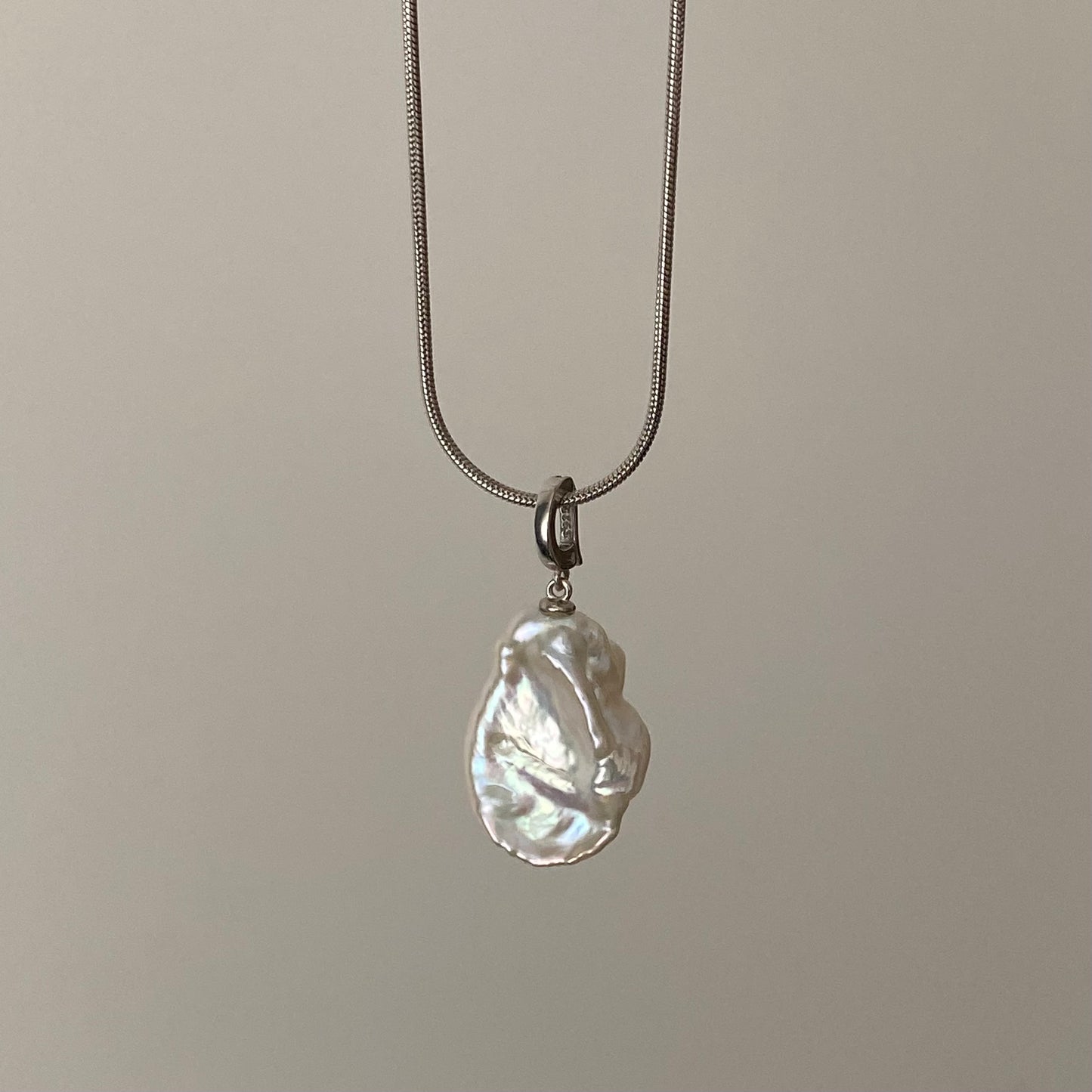 Baroque Pearl Pendant Necklace NO.4