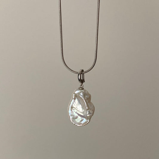 Baroque Pearl Pendant Necklace NO.4
